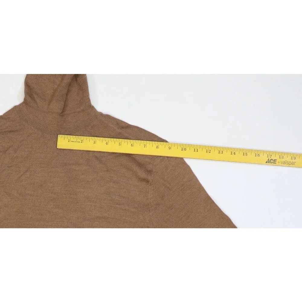 Banana Republic brand banana